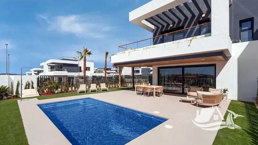 Prodej bytu 4+kk, Torrevieja, Španělsko, 124 m2
