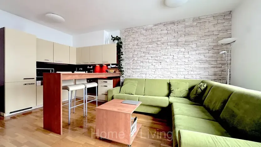 Pronájem bytu 2+kk, Brno, Sochorova, 60 m2