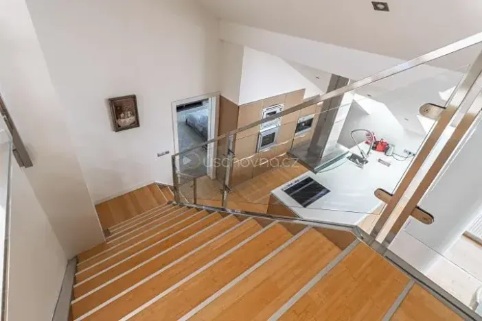 Pronájem bytu 4+kk, Praha - Smíchov, Kroftova, 182 m2