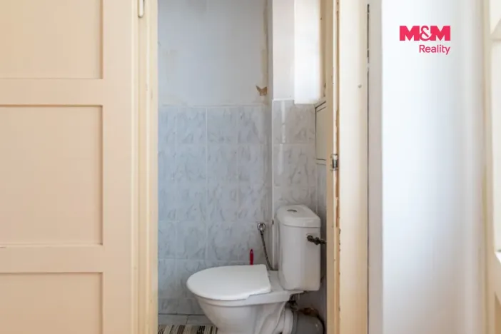 Prodej bytu 1+kk, Vimperk - Vimperk II, 1. máje, 37 m2