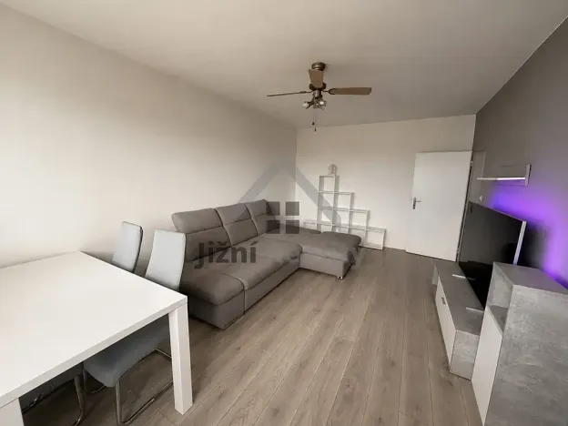 Prodej bytu 2+1, České Budějovice, J. Opletala, 66 m2