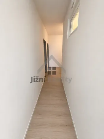 Prodej bytu 2+1, České Budějovice, J. Opletala, 66 m2