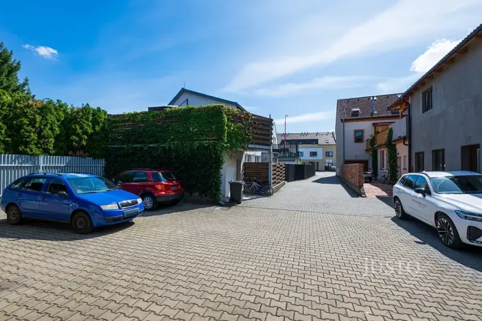 Pronájem bytu 2+kk, Staré Město, Hradišťská, 37 m2