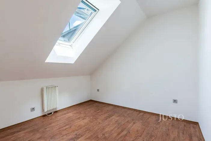 Pronájem bytu 2+kk, Staré Město, Hradišťská, 37 m2