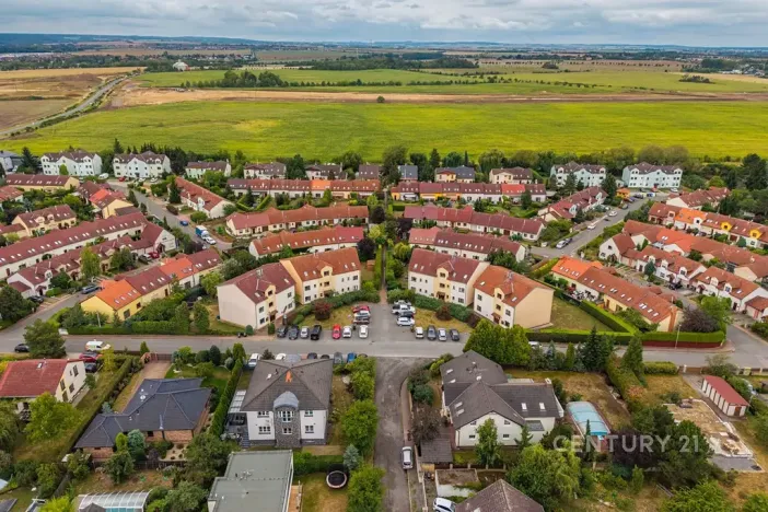 Prodej bytu 2+kk, Praha - Újezd nad Lesy, Velebného, 56 m2
