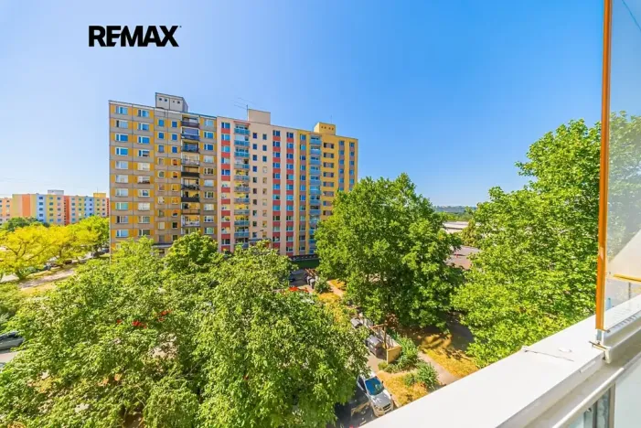 Prodej bytu 1+kk, Praha - Kamýk, Dobevská, 25 m2