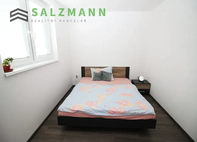 Pronájem bytu 4+kk, Vochov, 82 m2