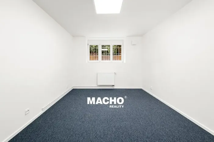 Pronájem bytu 2+1, Praha - Michle, Na dědinách, 50 m2