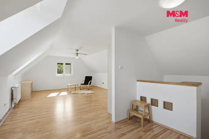Prodej rodinného domu, Pchery, Úzká, 162 m2