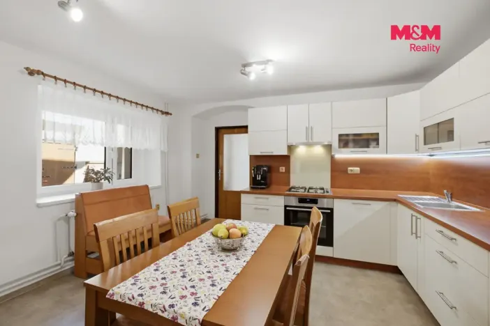 Prodej rodinného domu, Pchery, Úzká, 162 m2