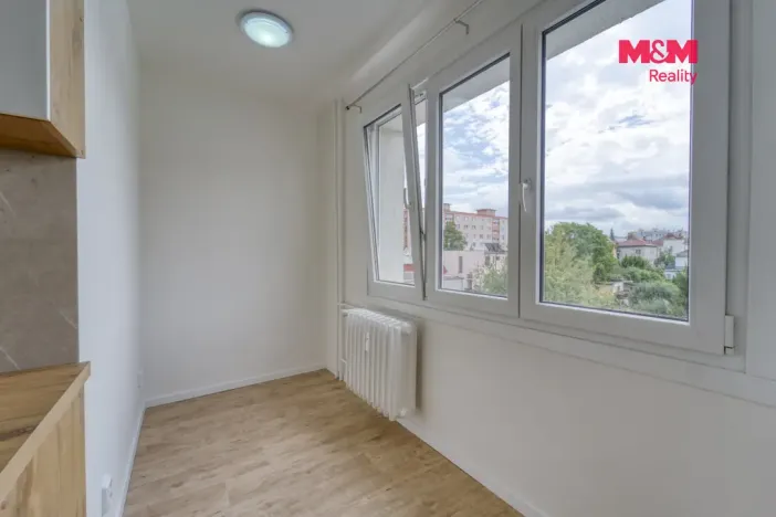 Pronájem bytu 2+1, Plzeň - Lobzy, Rokycanská, 57 m2