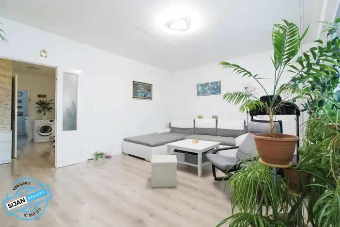 Prodej bytu 3+1, Krnov, nám. Hrdinů, 76 m2