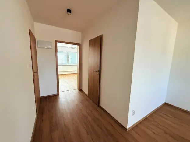 Pronájem bytu 2+kk, Brno, Černohorská, 48 m2