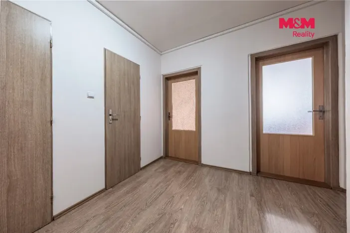 Prodej bytu 3+1, Praha, Neustupného, 81 m2