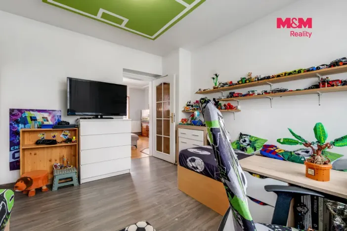 Prodej bytu 2+1, Králův Dvůr - Karlova Huť, Na Louce, 68 m2
