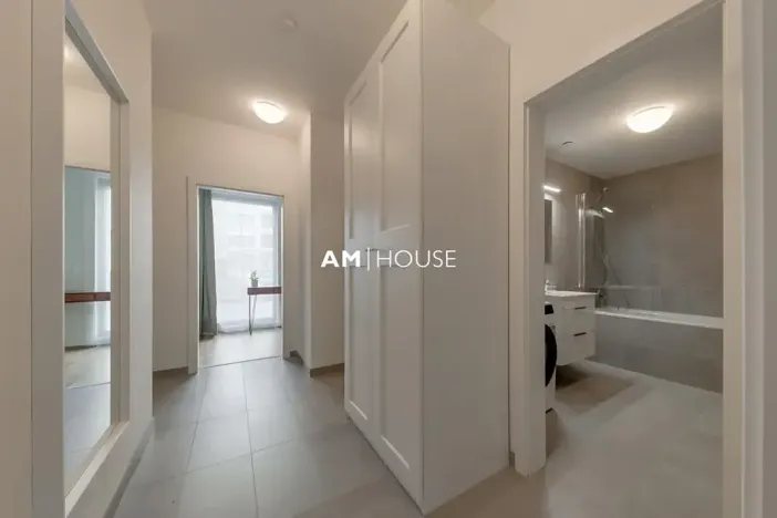 Pronájem bytu 2+kk, Praha - Vysočany, Vysočanská, 55 m2