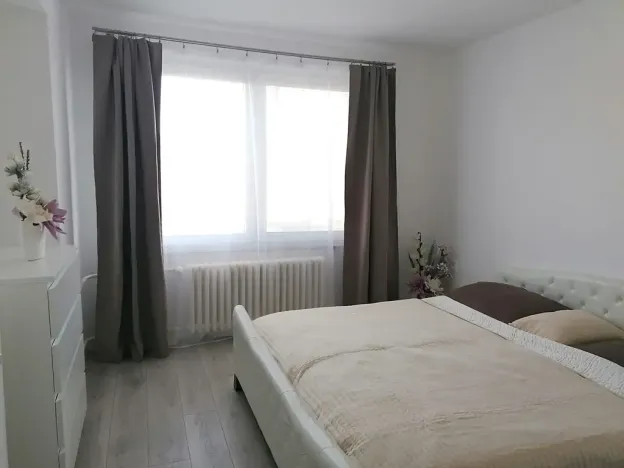 Pronájem bytu 3+kk, Šumice, 100 m2