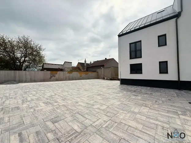 Pronájem bytu 2+kk, Úherce, Hlavní, 73 m2