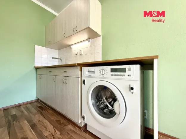 Pronájem bytu 1+kk, Kladno, Vojtěcha Lanny, 37 m2