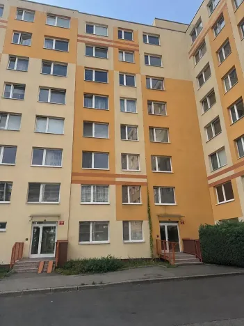 Prodej bytu 2+kk, Praha - Řepy, Vondroušova, 36 m2