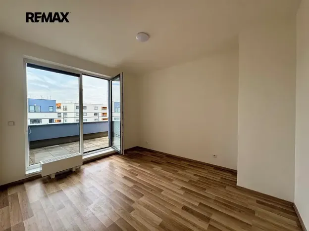 Pronájem bytu 2+kk, Praha - Uhříněves, Oty Bubeníčka, 45 m2
