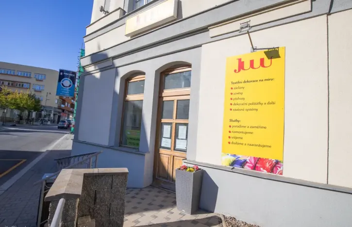 Pronájem obchodního prostoru, Říčany, 17. listopadu, 61 m2