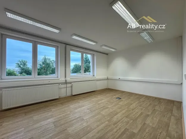 Pronájem kanceláře, Teplice, Smetanova, 144 m2