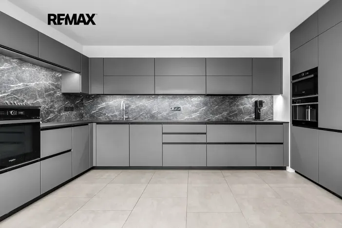 Prodej rodinného domu, Zruč-Senec, Na Slovanech, 570 m2