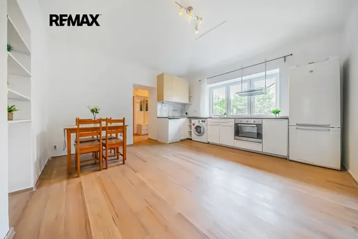 Prodej bytu 2+kk, Hostivice, Čsl. armády, 43 m2