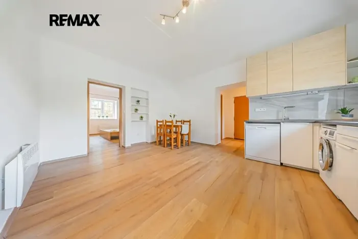 Prodej bytu 2+kk, Hostivice, Čsl. armády, 43 m2