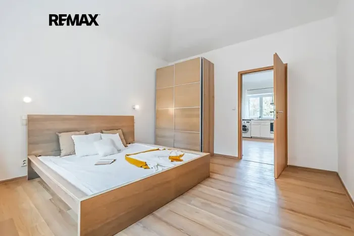 Prodej bytu 2+kk, Hostivice, Čsl. armády, 43 m2