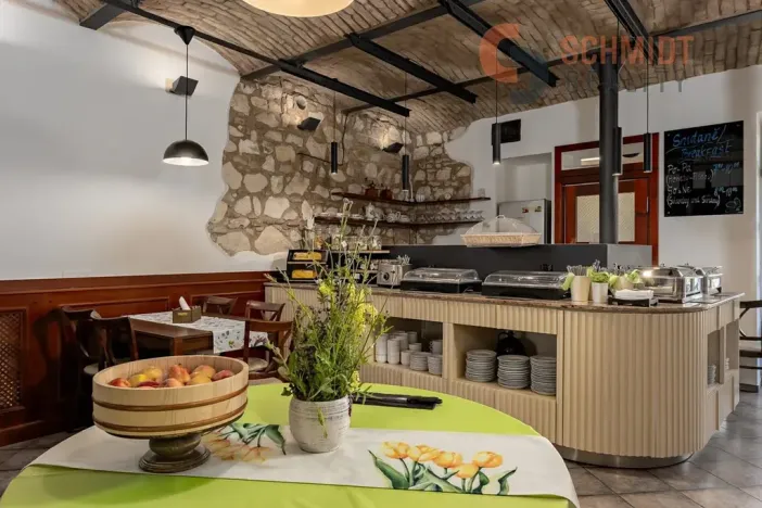 Prodej ubytování, Mikulov, Republikánské obrany, 1024 m2