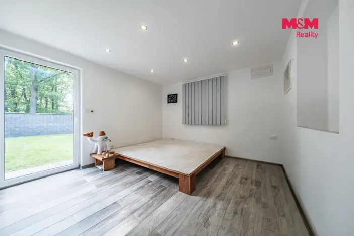 Prodej rodinného domu, Černovice, 140 m2