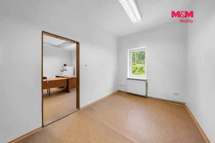 Prodej obchodního prostoru, Ústí nad Labem - Neštěmice, Veslařská, 240 m2