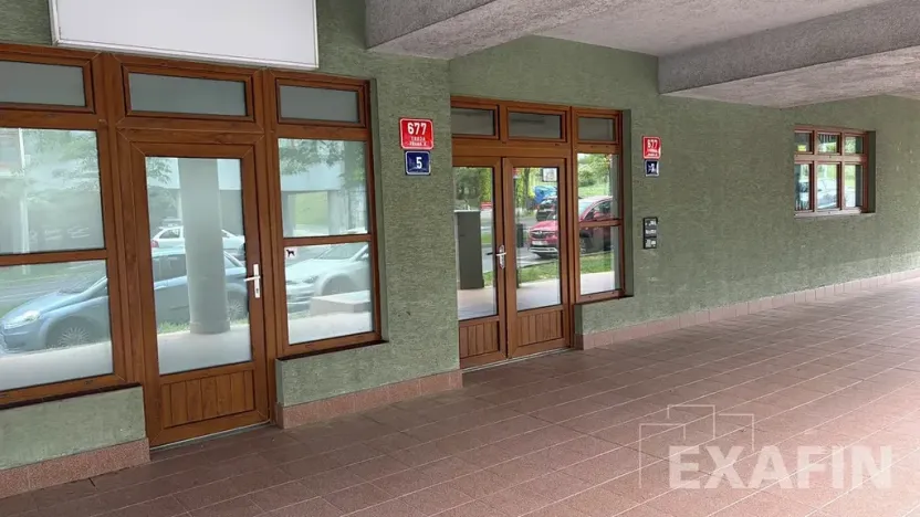 Prodej garážového stání, Praha - Troja, Velká skála, 12 m2