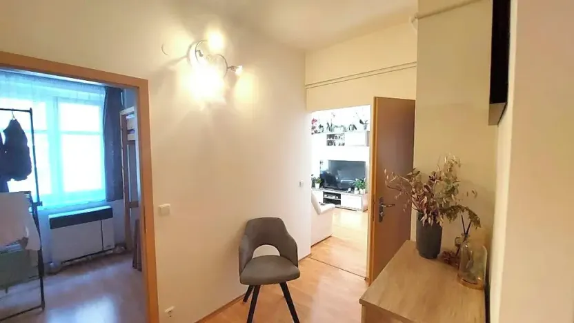 Pronájem bytu 4+kk, Praha - Libeň, Bednářská, 55 m2