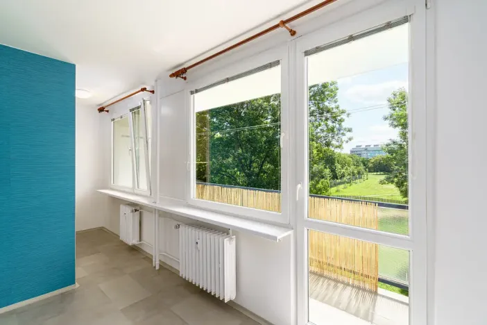 Prodej bytu 1+kk, Praha - Prosek, Veltruská, 33 m2