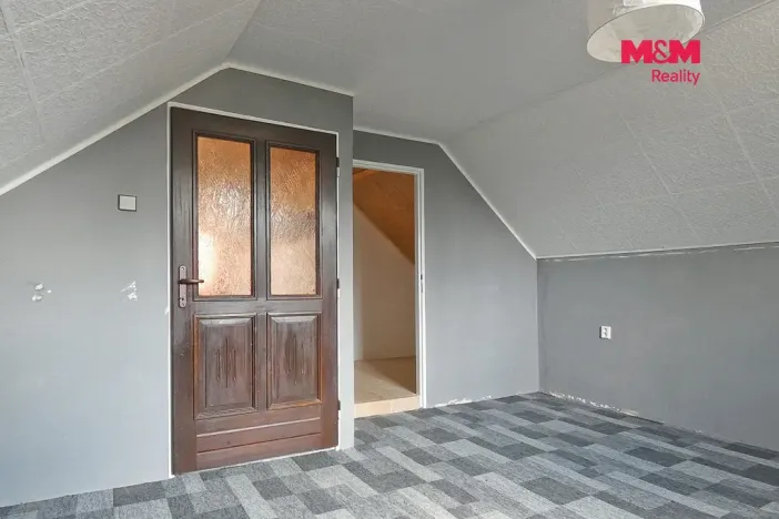 Pronájem kanceláře, Chotusice, 66 m2