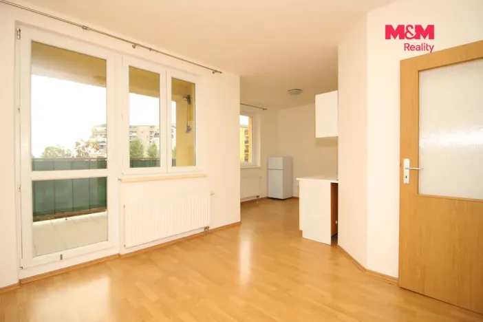 Pronájem bytu 1+kk, Klecany, V Honech, 32 m2