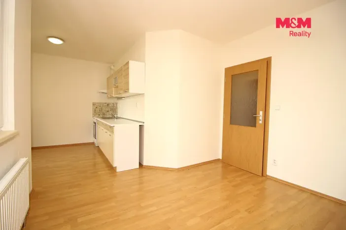 Pronájem bytu 1+kk, Klecany, V Honech, 32 m2