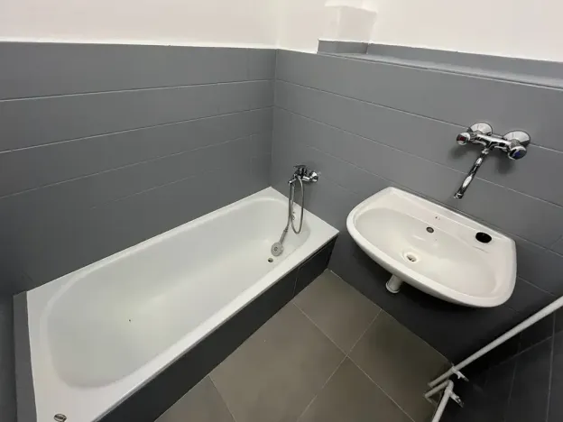 Pronájem bytu 1+1, Třinec, nám. T. G. Masaryka, 61 m2