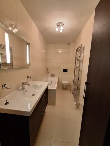 Pronájem rodinného domu, Milín, Zahradní, 78 m2