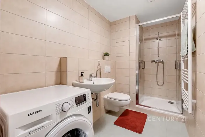 Prodej bytu 1+kk, Praha - Hlubočepy, Fabiánové, 31 m2
