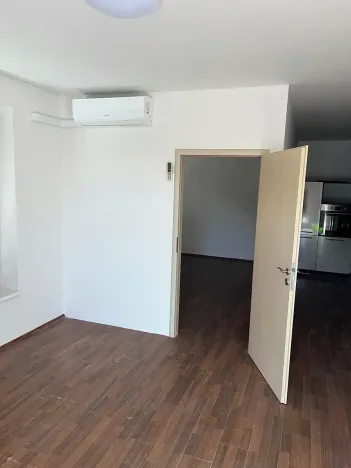 Pronájem bytu 2+1, Brno, Jezerůvky, 50 m2