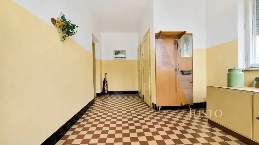 Prodej rodinného domu, Bernartice, 514 m2