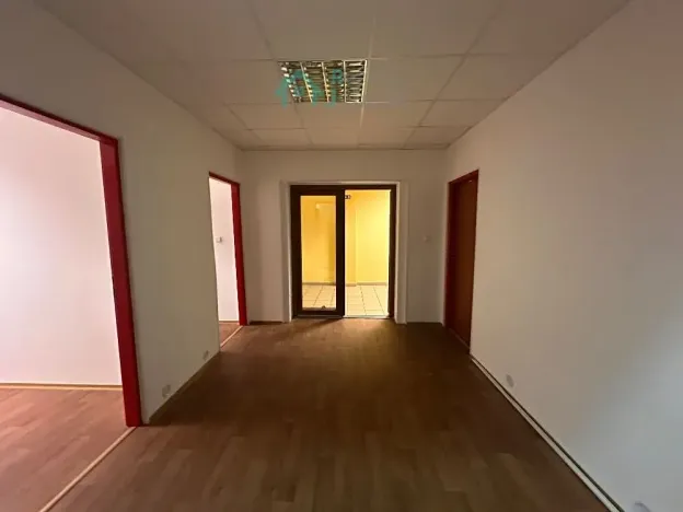 Pronájem komerční nemovitosti, Chrudim, Průmyslová, 89 m2