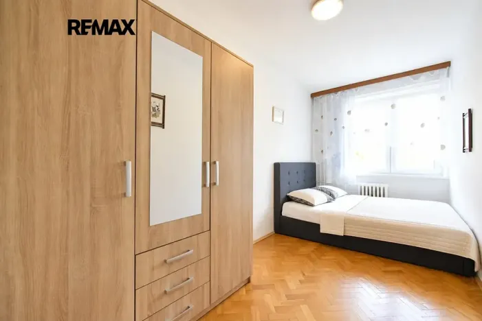 Prodej bytu 3+1, Opava, Olomoucká, 64 m2