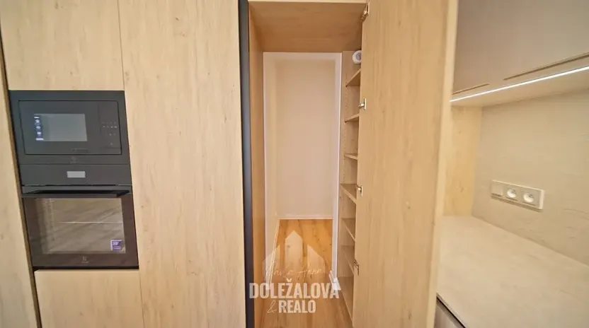 Prodej rodinného domu, Smrčná, 195 m2
