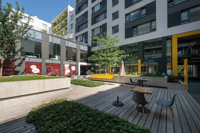 Pronájem bytu 3+kk, Praha - Karlín, Sokolovská, 88 m2