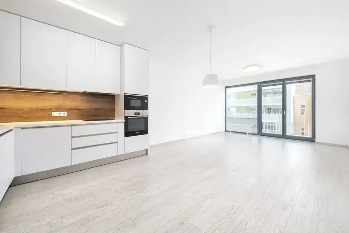 Pronájem bytu 3+kk, Praha - Karlín, Sokolovská, 88 m2